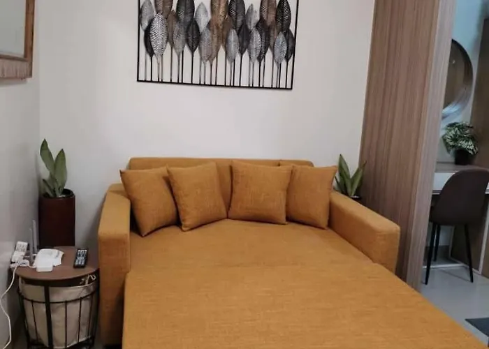 Qween E Choice 2 Qween Bed Apartment