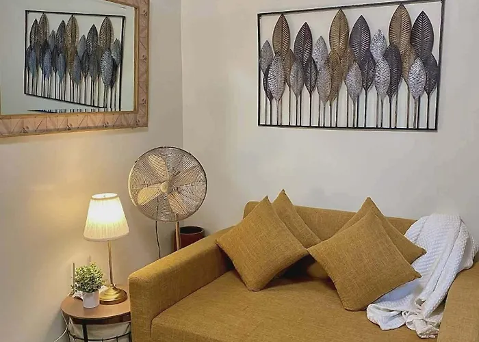 Qween E Choice 2 Qween Bed Apartment Manila